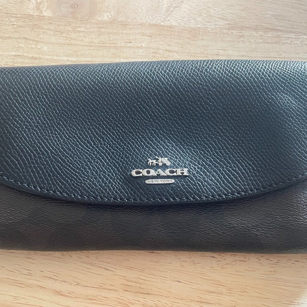 Insignia Wallet
